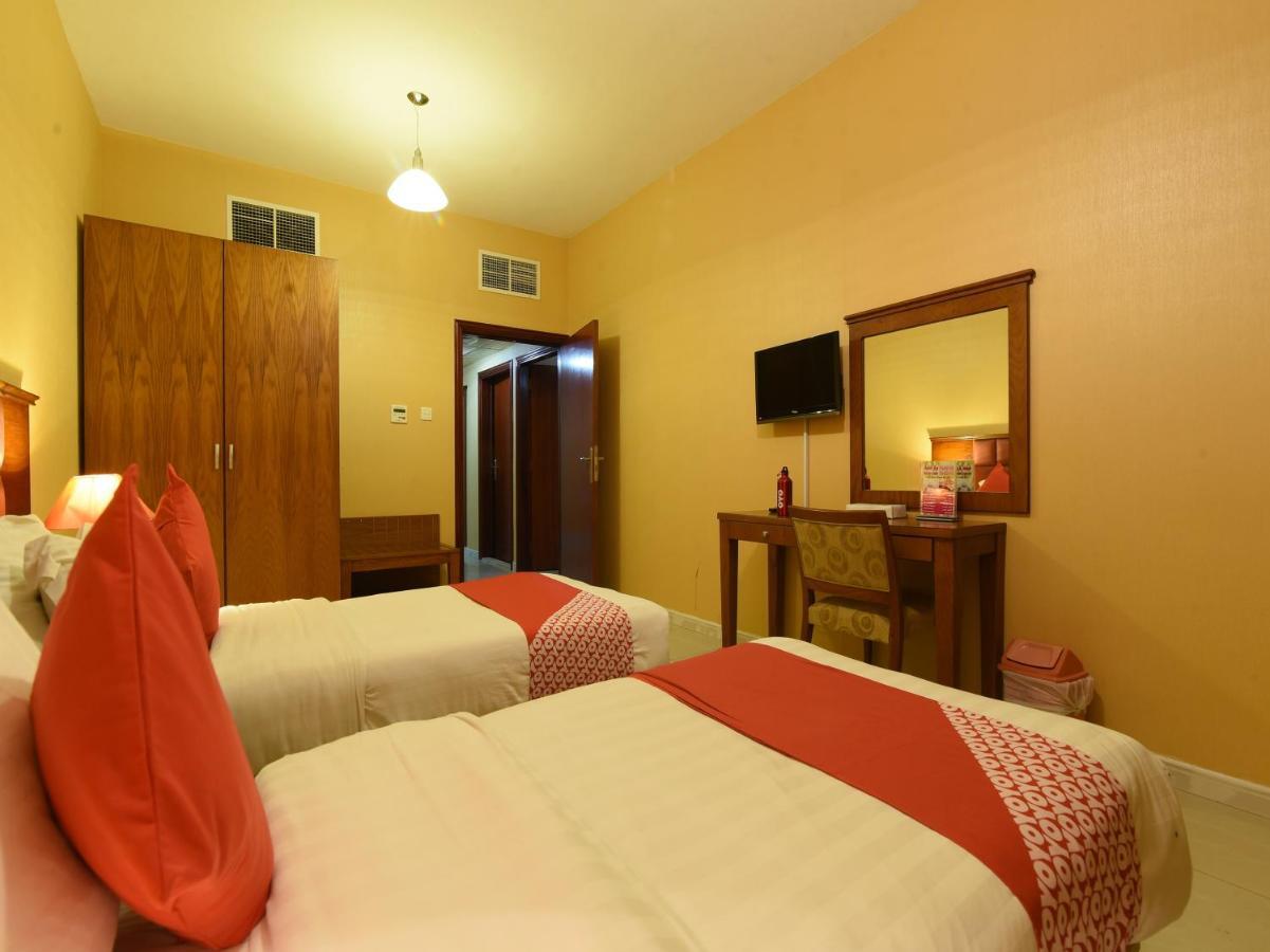Oyo 274 California Suites Ель-Фуджайра Екстер'єр фото