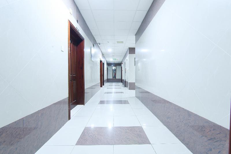 Oyo 274 California Suites Ель-Фуджайра Екстер'єр фото
