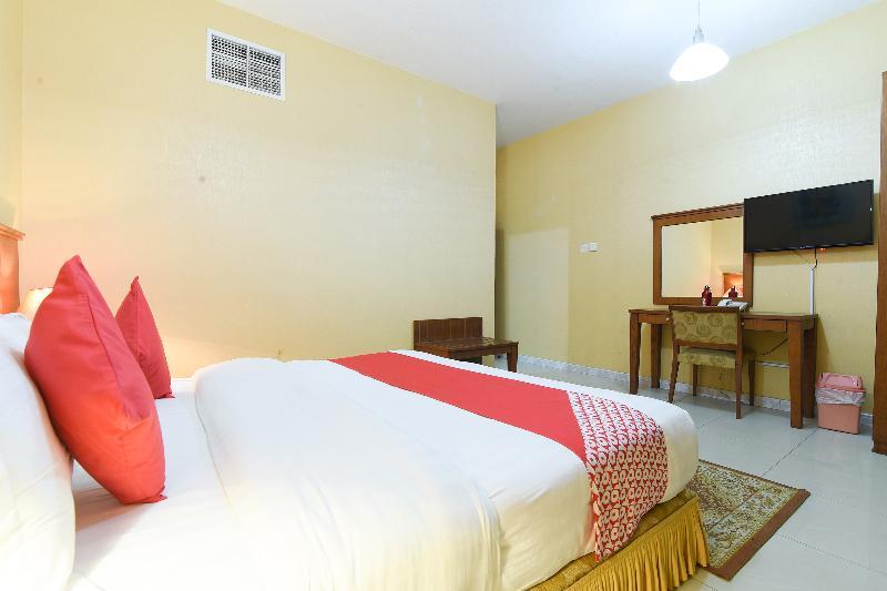 Oyo 274 California Suites Ель-Фуджайра Екстер'єр фото