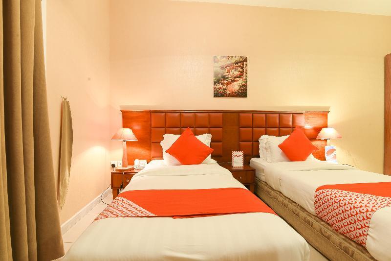 Oyo 274 California Suites Ель-Фуджайра Екстер'єр фото